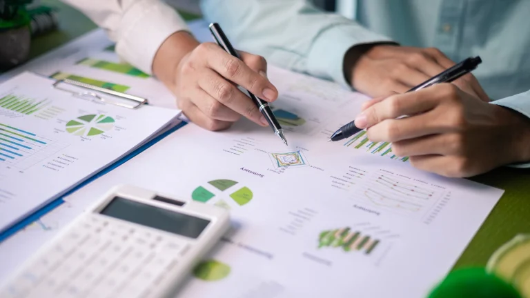 Consulenti Prefina calcolano diagnosi energetica